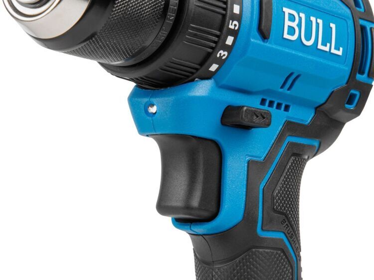 Дрель-шуруповерт BULL SR 1803 XLTpro БЕСЩЕТ., SOLO, 18 В, 45 Н*м